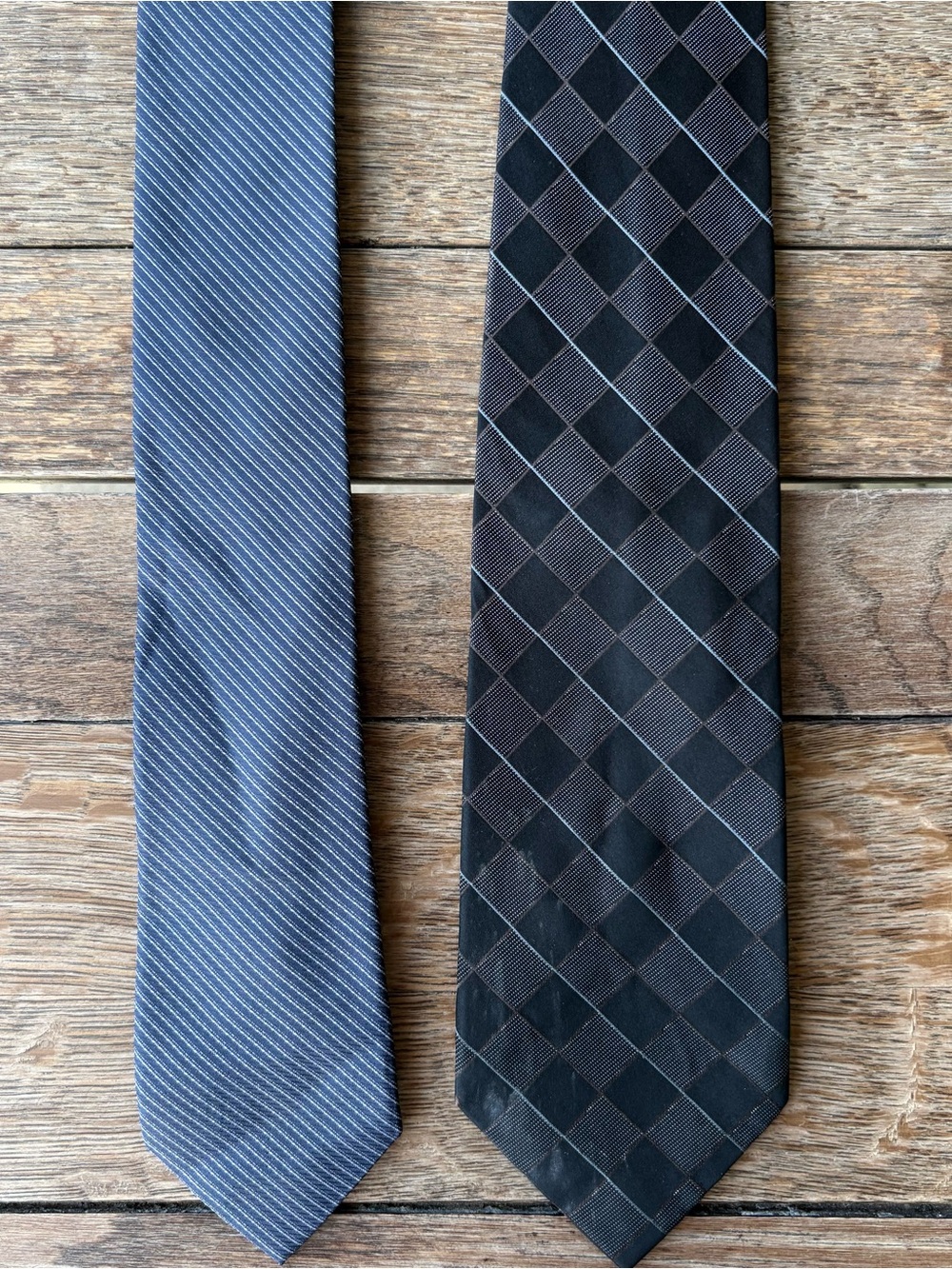 Calvin Klein Men's Black and Blue Patterned Neckties - Classic Formal Accessorie
